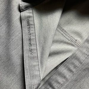 Figs technical collection women’s scrub top size M